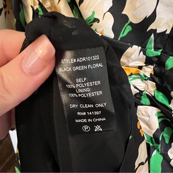 ASTR Black and Yellow Floral Ruched Mini Dress (NWT) - Picture 8 of 11